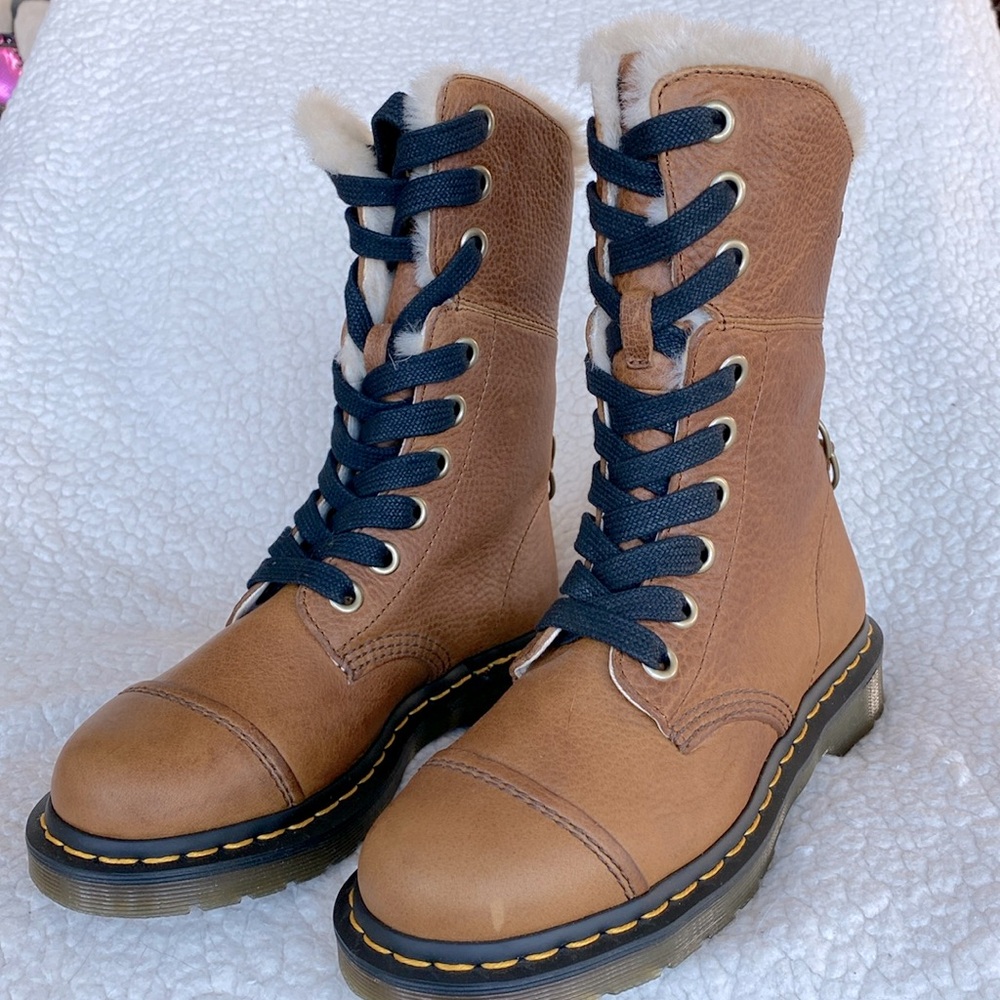 Dr Martens New fur lined Tan Boots Women ns Size 6